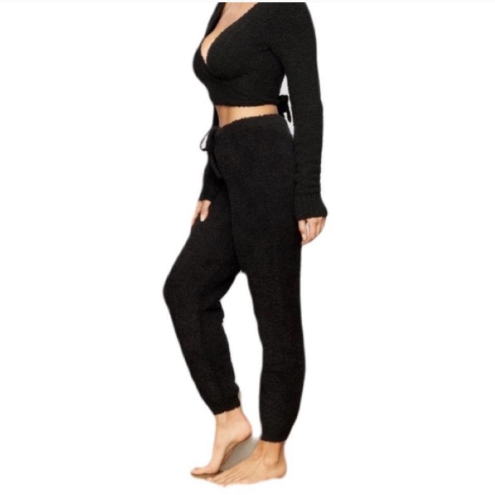 SKIMS Cozy Knit Joggers in Black | Size S/M